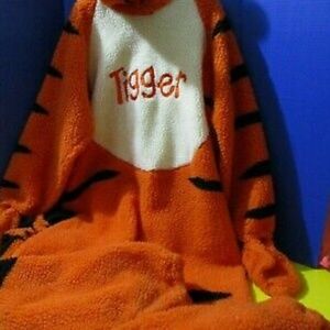 Disney Men's Size XL Adult Tigger Costume